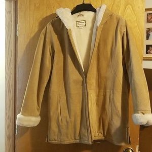 Winter coat suede leather type. Size XL